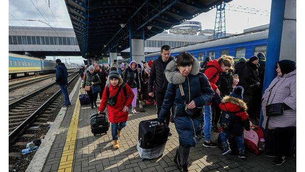 أوكرانيا.. بدء عملية الإجلاء من ماريوبول