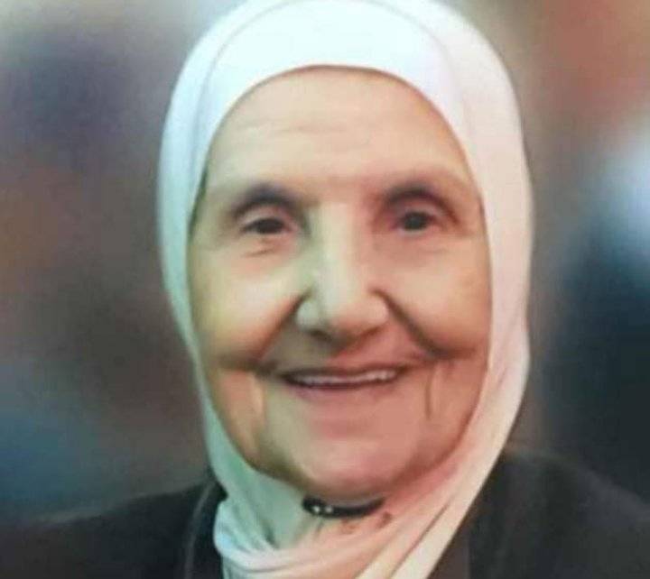 أعلام من الطفيلة : الأم آمنة الخريسات أم وضاح