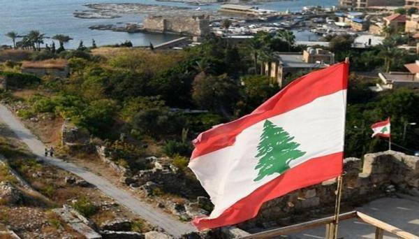 حظر سفر رؤساء خمسة بنوك لبنانية