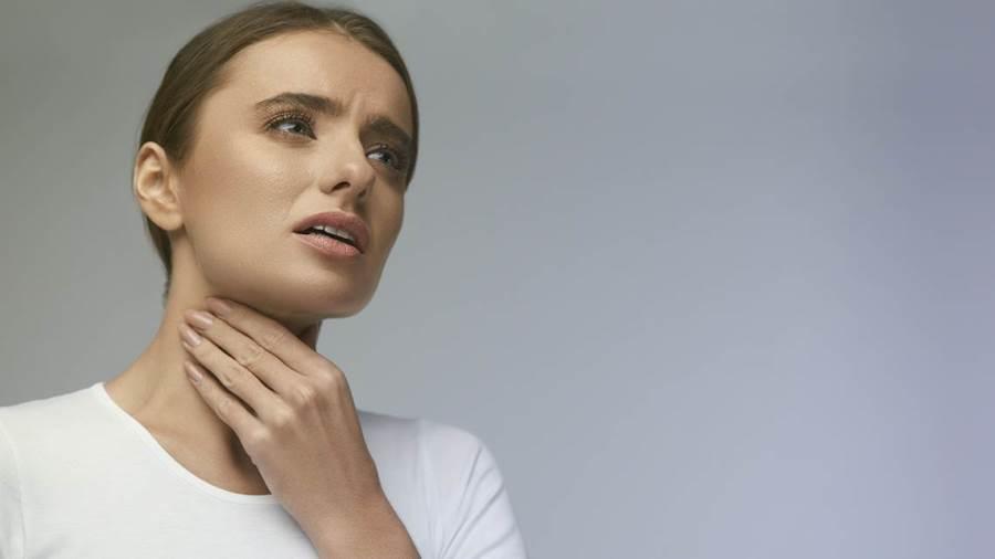 ماذا تعرفون عن شلل الأوتار الصّوتية؟