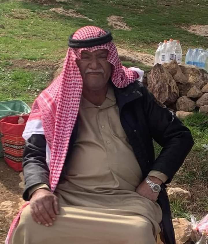 الحاج عواد الحماد في ذمة الله
