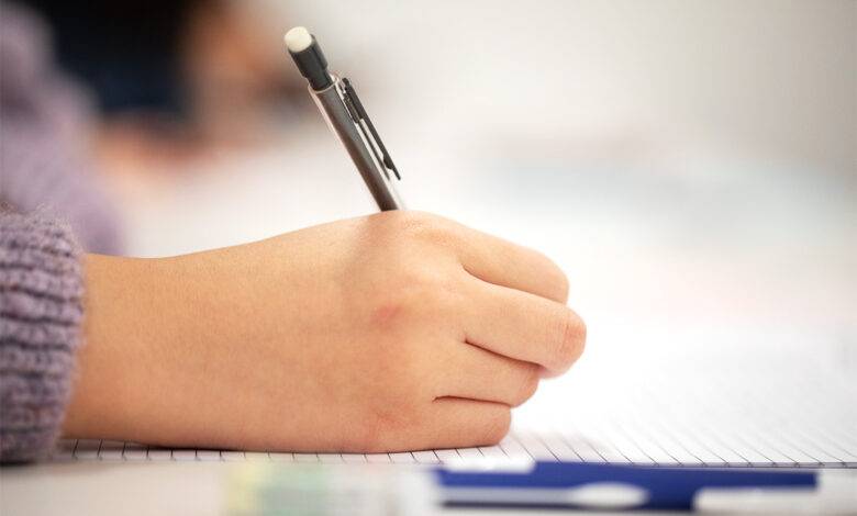 إعلان مهم لطلبة الشامل بشأن الامتحانات