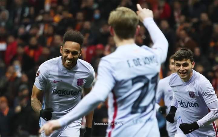 برشلونة يقصي جالطة سراي ويبلغ ربع نهائي يوروباليج