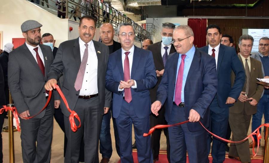 الاعلام العسكري يشارك جامعة جدارا بعيد ميلاد جلاله الملك المعزز