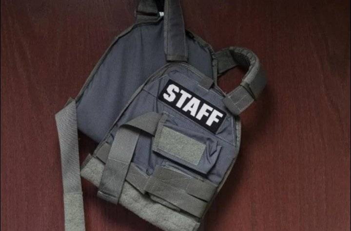 فضيحة السترات الواقية من الرصاص.. سرقوها قبل شحنها لأوكرانيا