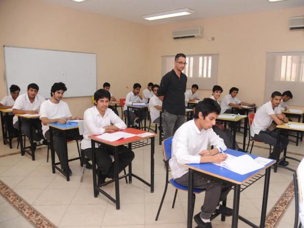 وظائف للمعلمين والمعلمات بالكويت  رابط