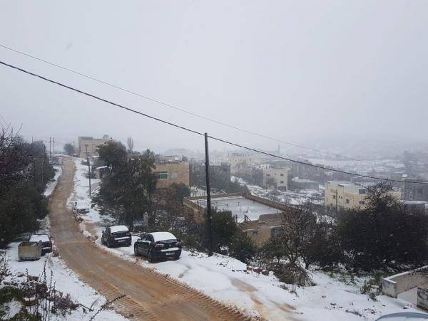 تعليق الدوام الوجاهي في مدارس عجلون بسبب الثلوج