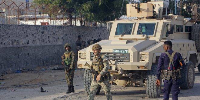 أكثر من 30 قتيلاً جراء تفجيرين إرهابيين وسط الصومال