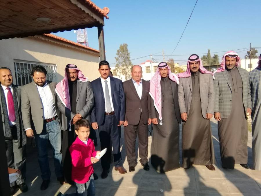 الكعابنه و الفواز نسايب ...الخريشا طلب و  الفواز أعطى _صور وفيديو