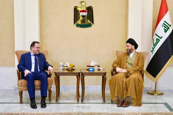 الحكيم يبحث مع السفيرين البريطاني والروسي التطورات السياسية في العراق