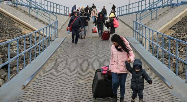 40ألف شخص فروا من أوكرانيا خلال الساعات الــ 24 الاخيرة