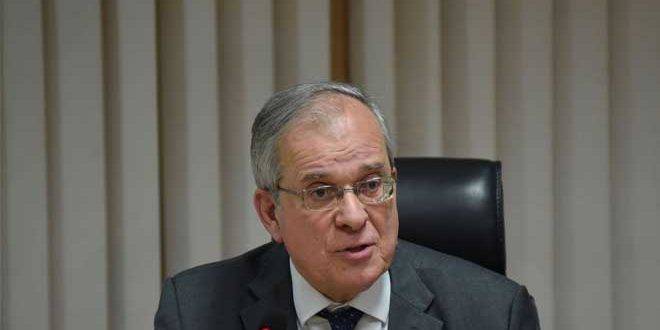 سياسي فرنسي يُحمّل الغرب مسؤولية الأزمة في أوكرانيا