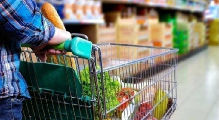 خبير اقتصادي يدعو الأردنيين إلى ترشيد الاستهلاك في رمضان والأيام الأخرى