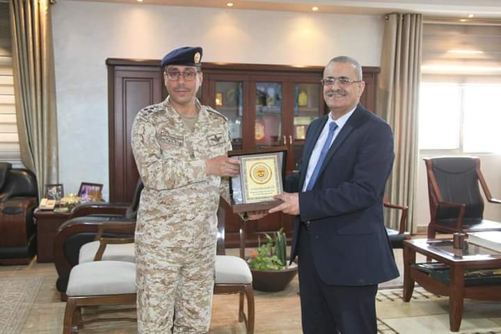 آل البيت و الوطني للأمن وإدارة الأزمات يبحثان التعاون المشترك .