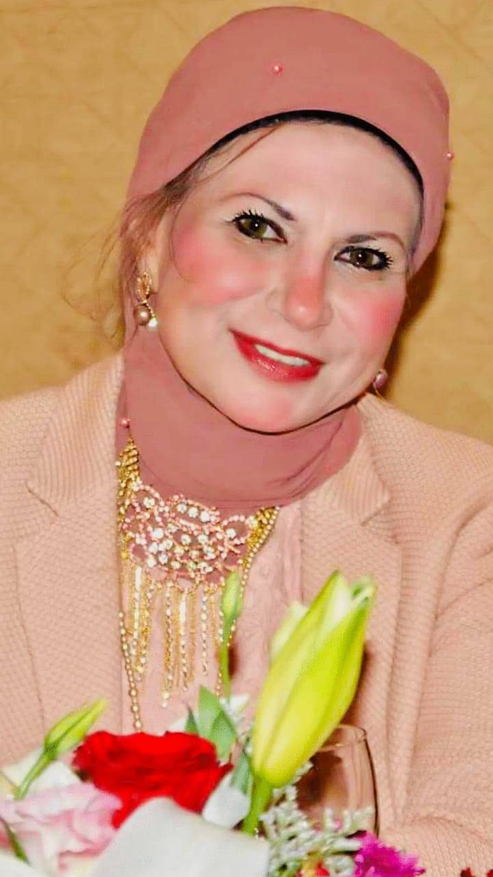 قبول الأديبة الشاعرة دكتورة سهير الغنام للترشيح  للمنافسة على جائزة المجموعة العربية العالمية