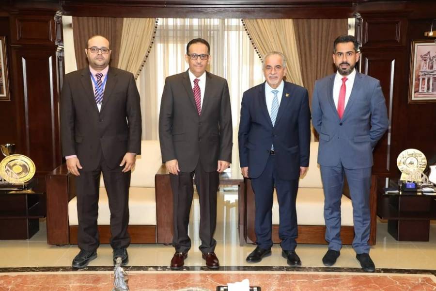 عمان الأهلية تستضيف رئيس جامعة الملك سعود....صور