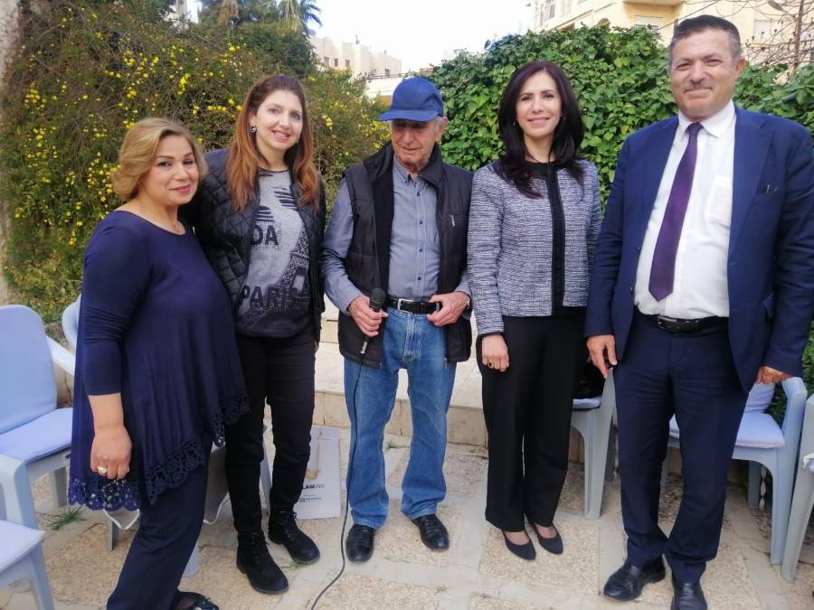 صالون د. البستاني يكرم المهندسة قمر النابلسي  عضو مجلس الأمانة فيديو وصور
