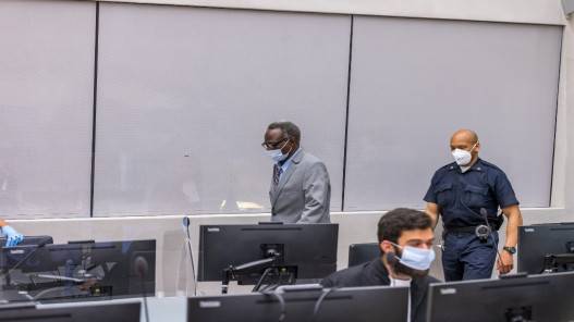 المحكمة الجنائية الدولية تبدأ أول محاكمة عن جرائم الحرب في دارفور