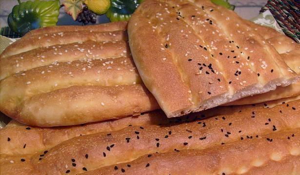 إيران.. هذا الخبز ممنوع في رمضان