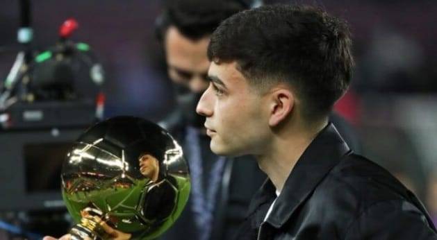 برشلونة وصفقة بيدري التاريخية ؟