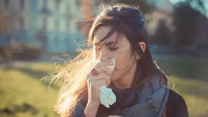 9 أعراض جديدة تُضاف إلى القائمة الرسمية لكوفيد19