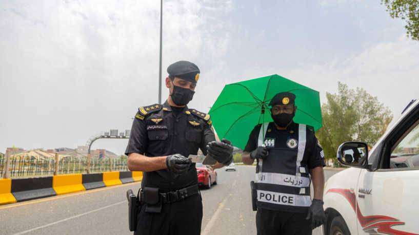 السعودية.. محاكمة رجلي أمن لعدم إطلاقهما النار بالوقت المناسب