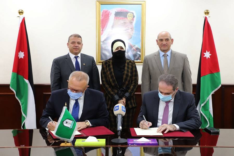 اتفاقية توفر فرص تدريب للأطباء المقبولين في “الاختصاص العالي”