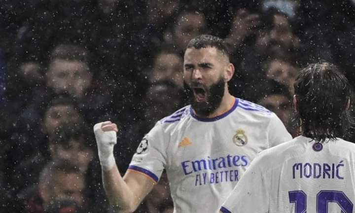 بنزيما “الصائم” يحاكي معجزات رونالدو مع ريال مدريد