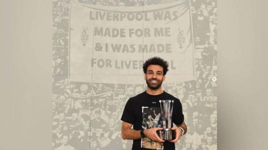 محمد صلاح يشعل التكهنات حول تجديد عقده بصورة جديدة