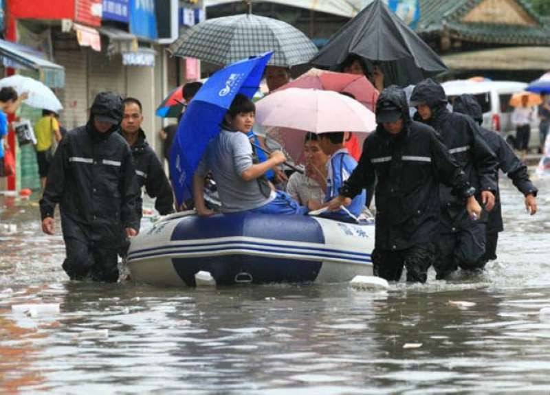 الصين: عاصفة تقطع الكهرباء عن 400 ألف منزل