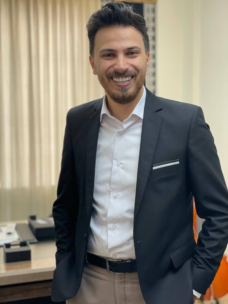يزيد موسى يشجع مرضى السرطان