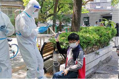 شنغهاي أكبر مدن الصين تعلن عن أولى حالات الوفاة بكورونا