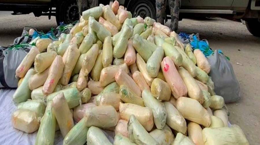 القبض على 120 متهماً بمحاولة تهريب مواد مخدرة إلى السعودية