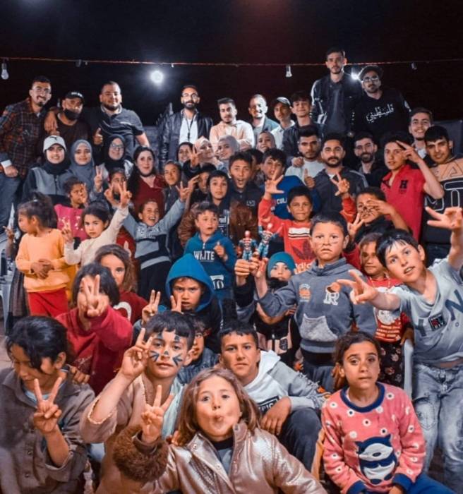 علوم فيلادلفيا تنظم إفطارًا خيريًا لأهالي وأطفال في مخيم مأدبا...صور