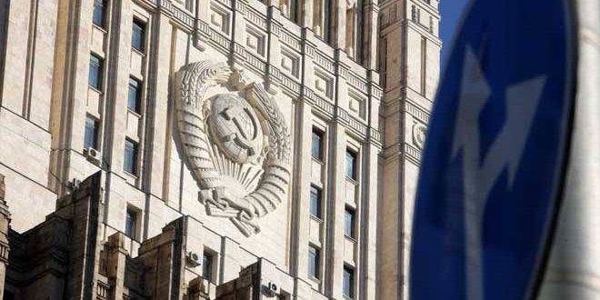 روسيا توسع قائمة عقوباتها لتشمل مسؤولين أمريكيين كنديين