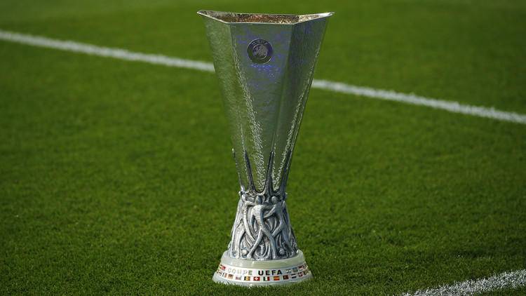 ما هي أطول سلاسل اللاهزيمة في الدوريات الأوروبية؟