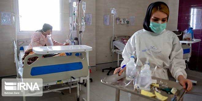 إيران تسجل انخفاضاً بعدد الإصابات والوفيات بكورونا