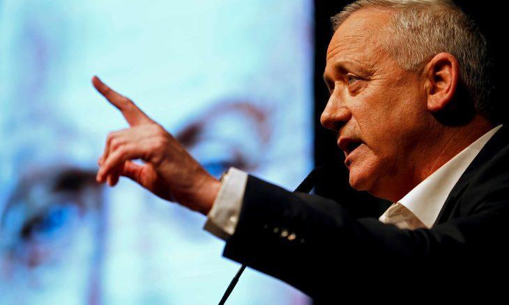 غانتس: التصاريح مقابل الهدوء الأمني بغزة