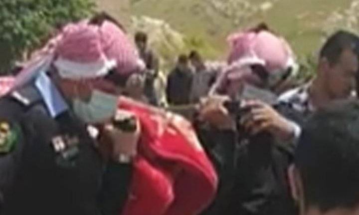 حزن وصدمة إثر وفاة أحد مرتبات الدفاع المدني بحادث سير _صور
