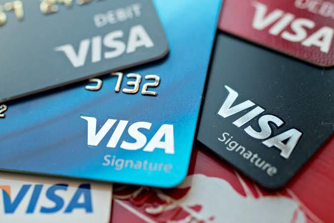 Visa تقدر الخسائر بعد مغادرة روسيا