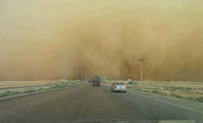 غبار مفاجئ يغزو دمشق