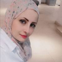 ناجي ابو راس وعائلته يهنئون رفيق النبهان بتعيينها مديرًا  لفرع بنك القاهرة عمان