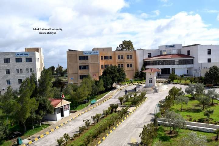 جامعة إربد الأهلية تهنئ أعضاء الهيئتين التدريسية والإدارية بمناسبة عيد العمال العالمي