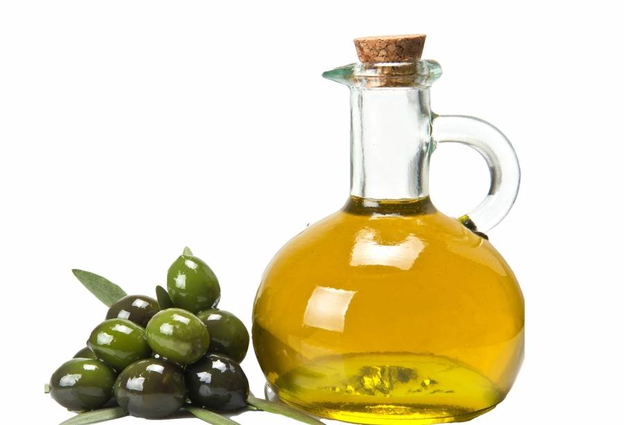 ماذا يحدث للجسم عند تناول زيت الزيتون