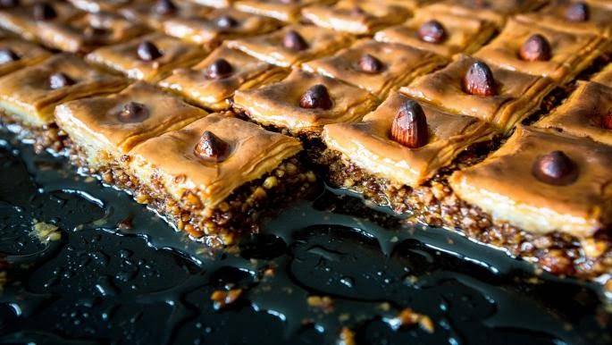 أشهر حلويات العيد في المغرب العربي