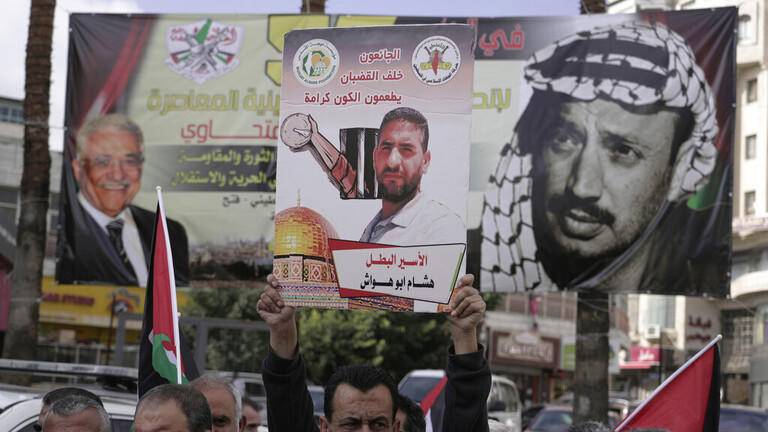 منظمة: أكثر من 600 معتقل فلسطيني لدى إسرائيل دون أية تهم