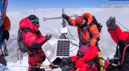 الصين تنشئ أعلى محطة أرصاد جوية في العالم