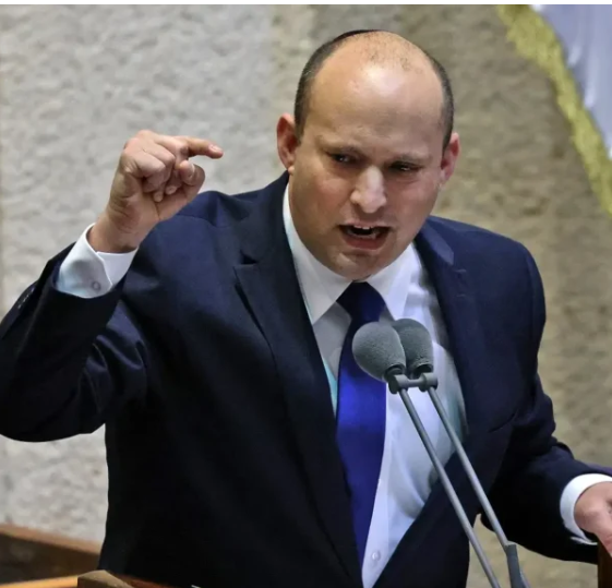 بينيت: لن نضرب من يهاجموننا فقط وإنما من يرسلونهم