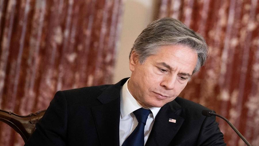 إصابة وزير الخارجية الأمريكي بلينكن بفيروس كورونا