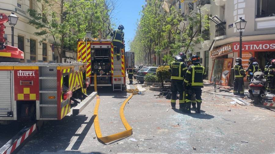 عاجل ...انفجار قوي هز مبنى من أربعة طوابق في مدريد وإصابة  17 شخصاً...فيديو